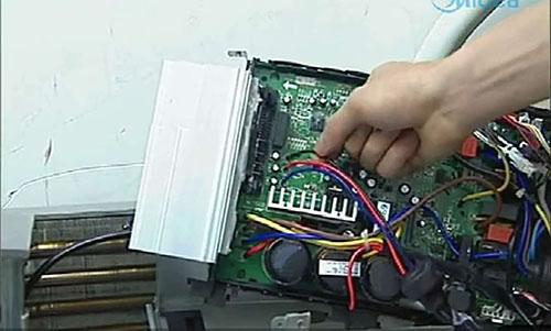 无锡美的空调电话是多少